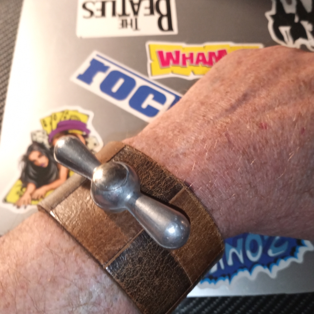 LEATHER CUFF - Picture 4 of 9